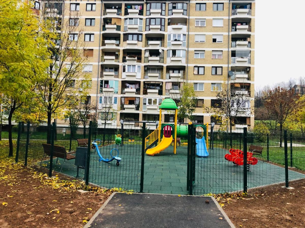Apartment Etna! Near To Airport Sarajevo Luaran gambar