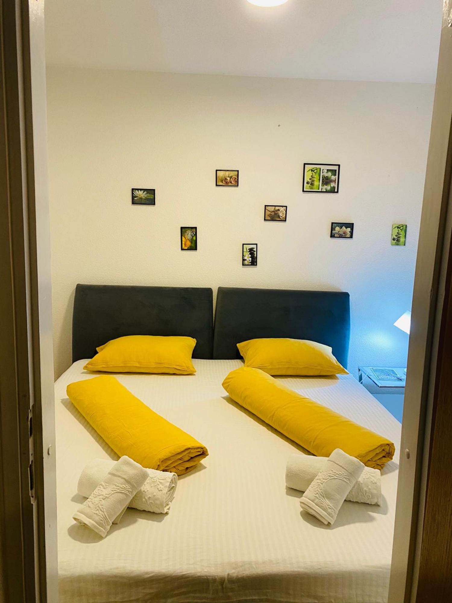 Apartment Etna! Near To Airport Sarajevo Luaran gambar